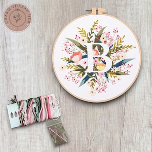 Kit de bordado con letra B floral moderno, punto de cruz vintage para principiantes, kit de bastidor de arte fácil, kit de manualidades para principiantes de bricolaje para adultos