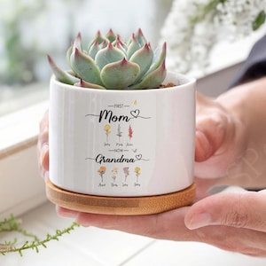 Personalized Grandmas Garden Plant Pot, Custom Flower Pot, Birth Flower Pots, Mini Plant Pot, Birth Flower Family Gift
