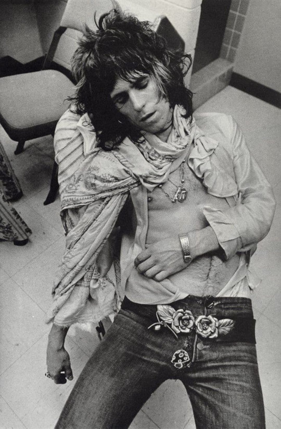 Annie Leibovitz Keith Richards 1972 Etsy annie-leibovitz-keith-richards-1972-etsy