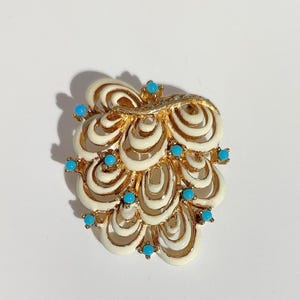 Ciner Brooch - Etsy