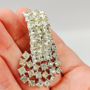 JOMAZ Clear Crystal Silver Tone Bow Tie Baguette Rhinestone Brooch Pin Vintage Signed