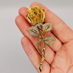 BOUCHER Marcel Gold Tone Clear Crystal Pave Rose Brooch Pin Signed Vintage 1950's