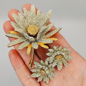 JOMAZ Joseph Mazer Crystal Rhinestone Gold Silver Tone Daisy Flower Floral Brooch Pin Clip Earring Set Signed Vintage  VERY RARE