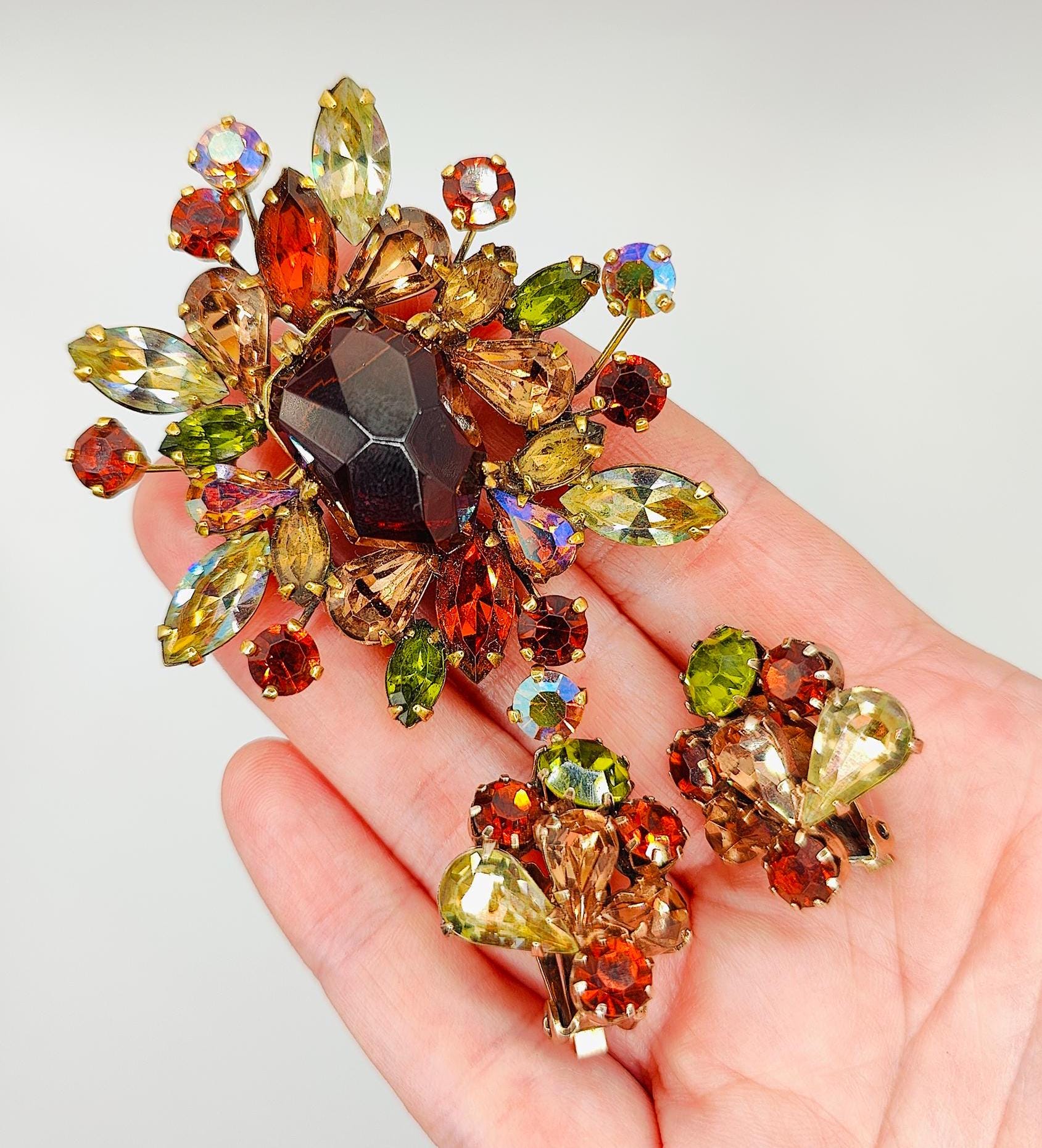 1950's Weiss Brooch - Etsy