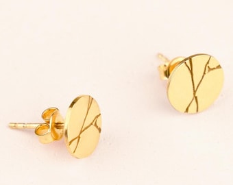 Gold Kintsugi Disc Earrings: Custom Date Jewelry