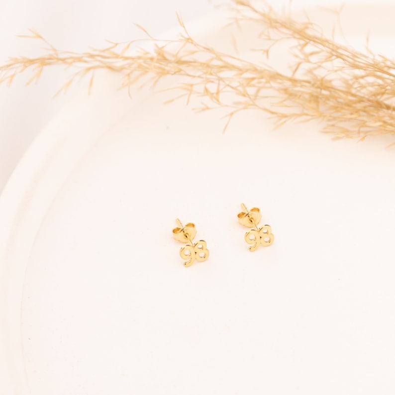 lucky number sport number gift numbers gift number jewelery number earring number earrings birth date earring college earrings jersey number football team stud Custom Number tiny earrings dainty earrings