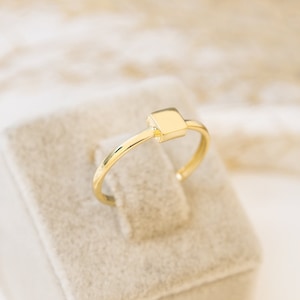 Minimalist 925 Sterling Silver Square Signet Ring
