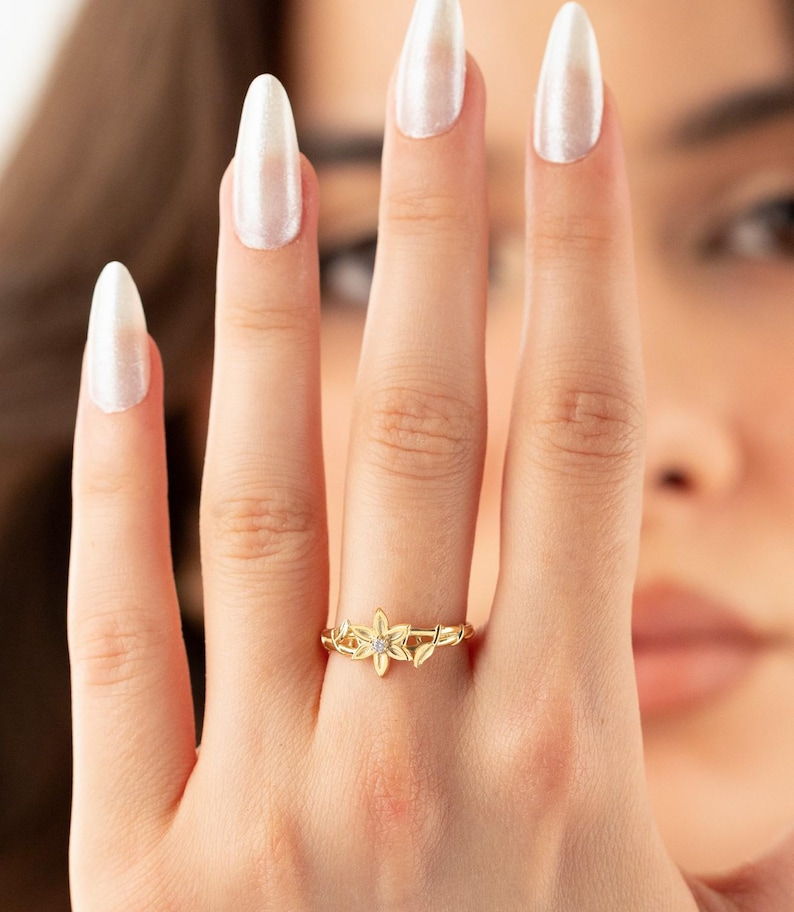 Geburtsblume Ring | 14K Vergoldete Geburtsblume | Solitär Blumenring | Geburtsstein Ring | Zierliche Blumen Ring | Trendige Ringe | Urlaub Geschenk Bild 1