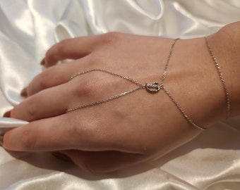 Minimalist Handketten Armband mit Initial - Echt 925 Sterling Silber, handgemacht, Perfektes Geschenk für Sie am Muttertag | Hand-Kette