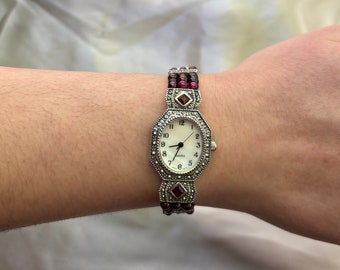 montre vintage perlée pour femme