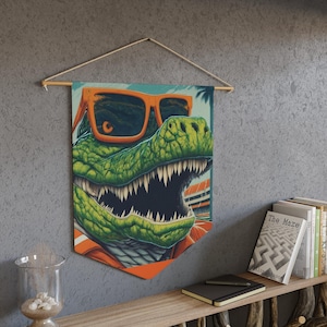 College Pennant, UF Decor, Graduation Gift, Dorm Decor, Florida Gators, College Football Room Decor, Unique Gift