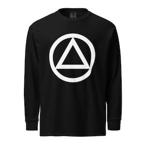 May include: Black long-sleeve t-shirt with a white circle and triangle design. The triangle is inside the circle.