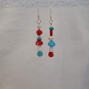 Mismatch Mushrooms Earrings