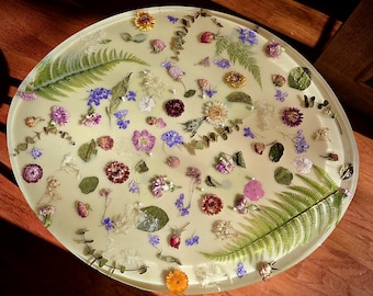 リアルフラワーエポキシコーヒーテーブル、花柄のブラックレジン