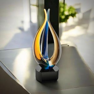 Premio decorativo in vetro artistico marrone a tre punte, regalo personalizzato con scultura a tre punte, trofeo in vetro inciso per premiazione di squadra, decorazione per ufficio