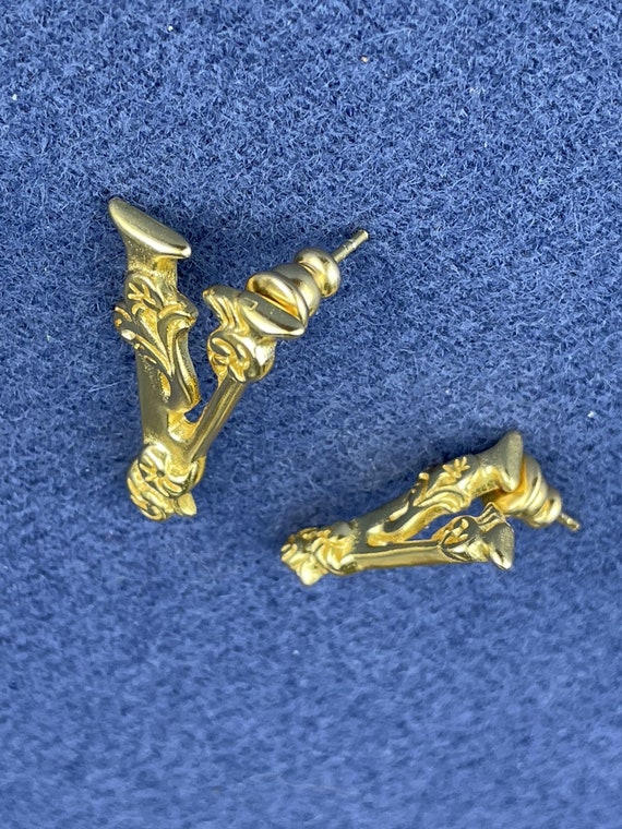 Vintage Versace Italian Gold Stud Earrings - Luxu… - image 1