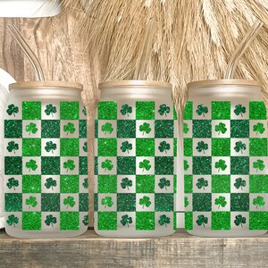 St. Patrick’s Day Green Checkered Pattern with Clover Shamrock - 16 oz Libbey Glass Can Tumbler Sublimation Design - Digital Download PNG
