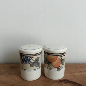Garden Harvest Salt & Pepper Shaker Set