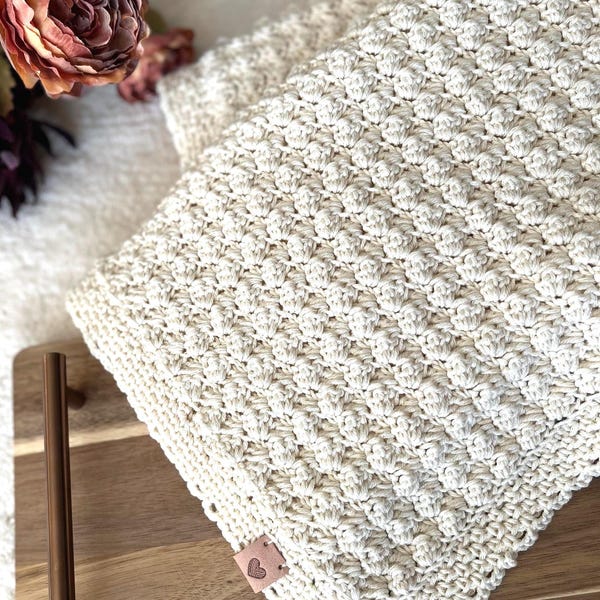 Cozy Crochet Baby Blanket Pattern - English and Dutch Instructions - Customizable Sizes -Instant Digital PDF Download- Baby shower gift idea