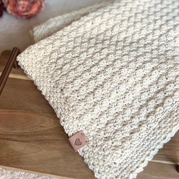 Cozy Crochet Baby Blanket Pattern - English and Dutch Instructions - Customizable Sizes -Instant Digital PDF Download- Baby shower gift idea