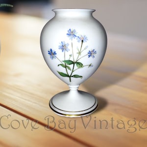 Wazon z pąkami kwiatowymi w kształcie cebulek Minton, wzór łąkowy, połowa wieku #OA2112