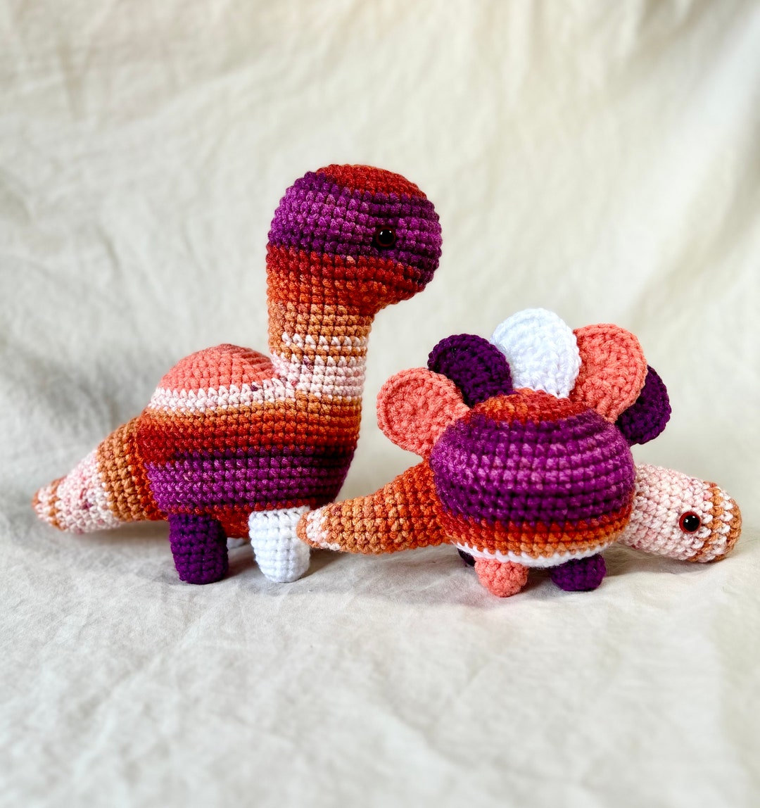 Dino crochet shirt (5-6 years)