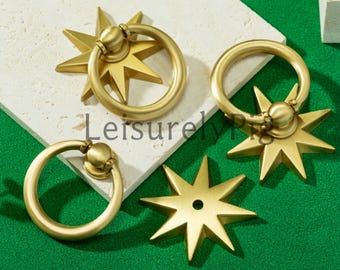 Pomello a forma di stella in ottone con piastra posteriore: maniglia a goccia in stile Art Déco dorato