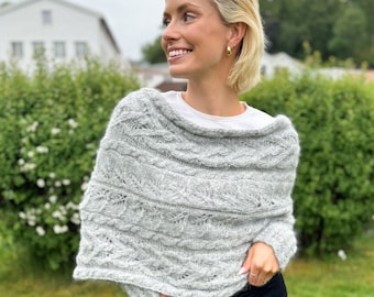 Leafy sweater scarf knitting pattern