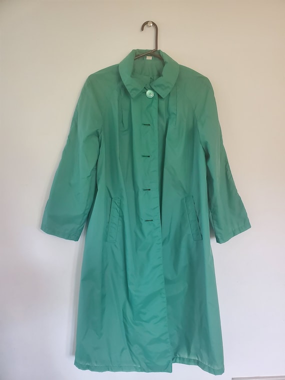 Vintage 1970s Green Raincoat
