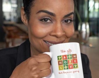 クリスマス セラミック コーヒーマグ | 心地よいホリデーカップ (11オンスと15オンス)