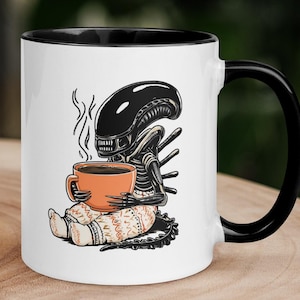 Alien Mug: Xenomorph Inspired Ceramic Coffee Cup