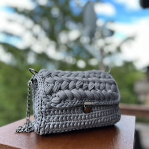 Häkeltasche Wolke mit Pusteblumen