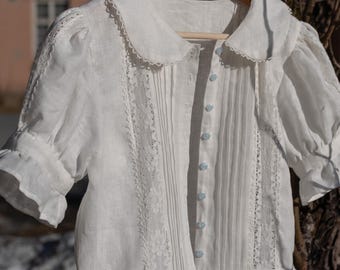 Lily Top Sewing Pattern – Vintage Blouse with Lace, Sizes 2XS-6XL (PDF Pattern)