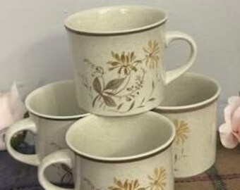 1 Set of 4 Royal Doulton Sandsprite Cup Made in England