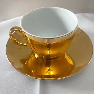 信頼も厚い Vintage Gold Lustre Cup and Saucer by Royal Worcester 工芸品
