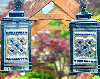 Glas-Hängelaternen: Geätztes Glas, blauer Kristall, Facettenschliff