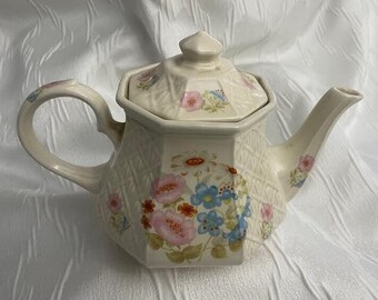 Vintage Sadler Windsor Octagon Teapot Pink Roses Trellis Sadler Teapot Windsor Pattern 6 Sides Embossed Trellis