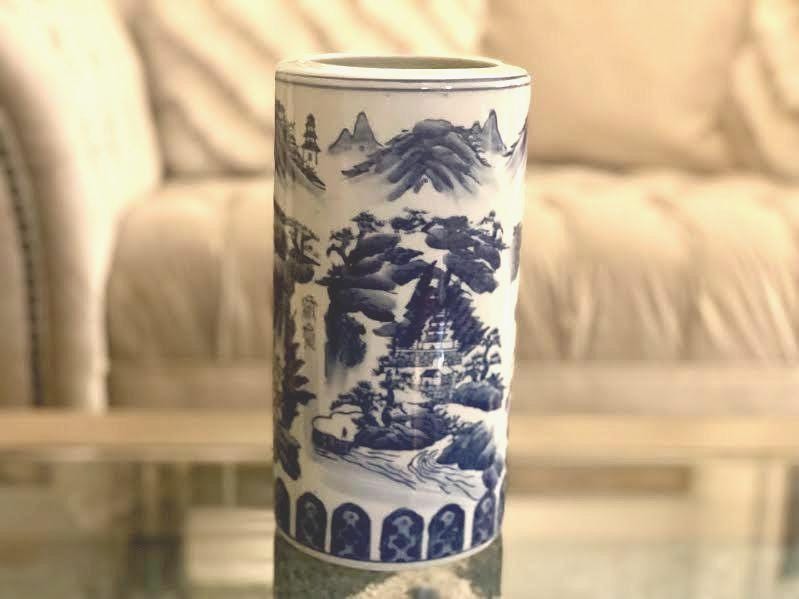 Vintage Chinoiserie Porcelain Vase: Blue Mountain Landscape, 10