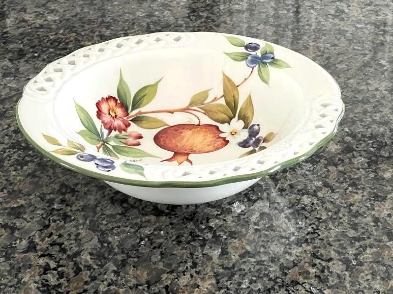 Tiffanys Dinnerware - Etsy