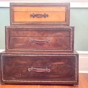 ヴィンテージ木製テーブル：ボイジャーチェスト - 3段引き出し付き荷物用サイドテーブル