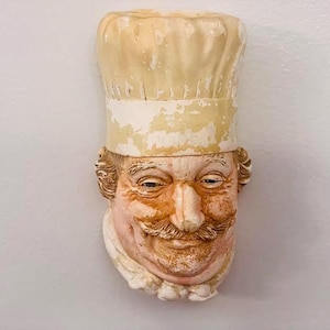 Bossons Chef Head Statue Hand Painted  Wall Plaque, England Character, Wall Hang Chef Head Vintage Retro 1960’s Kitchen & Dining Wall Decor