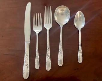 9 couteaux anciens - Arts de la table