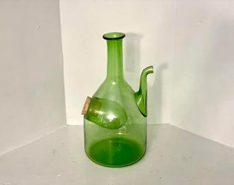 Hand Blown Green Glass Decanter with Ice Chamber: Vintage Barware