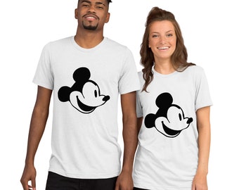 Mickey Mouse T-Shirt for Adults Disney shirt for Disney lovers of Mickey Mouse shirt retro Mickey Mouse T shirt Simple Mickey Mouse Tshirt