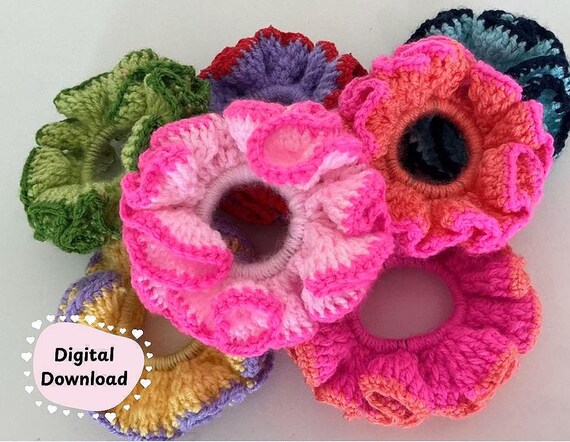 Beginner friendly colourful crochet scrunchie pattern - digital download