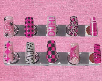 ¡Soy yo, obvio! - Uñas postizas de gel 3D personalizadas hechas a mano inspiradas en el K-pop Y2K