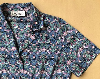 Koszula z krótkim rękawem i nadrukiem „Strawberry Thief” marki William Morris w stylu vintage, rozmiar M. Od Origin, wyprodukowana w Wielkiej Brytanii