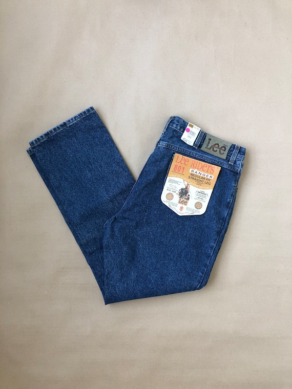 Vintage 1980 s Lee Ranger Jeans Size XXXL W 44 L 34 Mid rise Regular fit Straight leg. Washed denim Deadstock with tags
