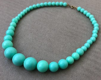 Vintage 1950s Aqua Blue Graduated Bead Necklace, Plastic Beads with Gold Tone Clasp