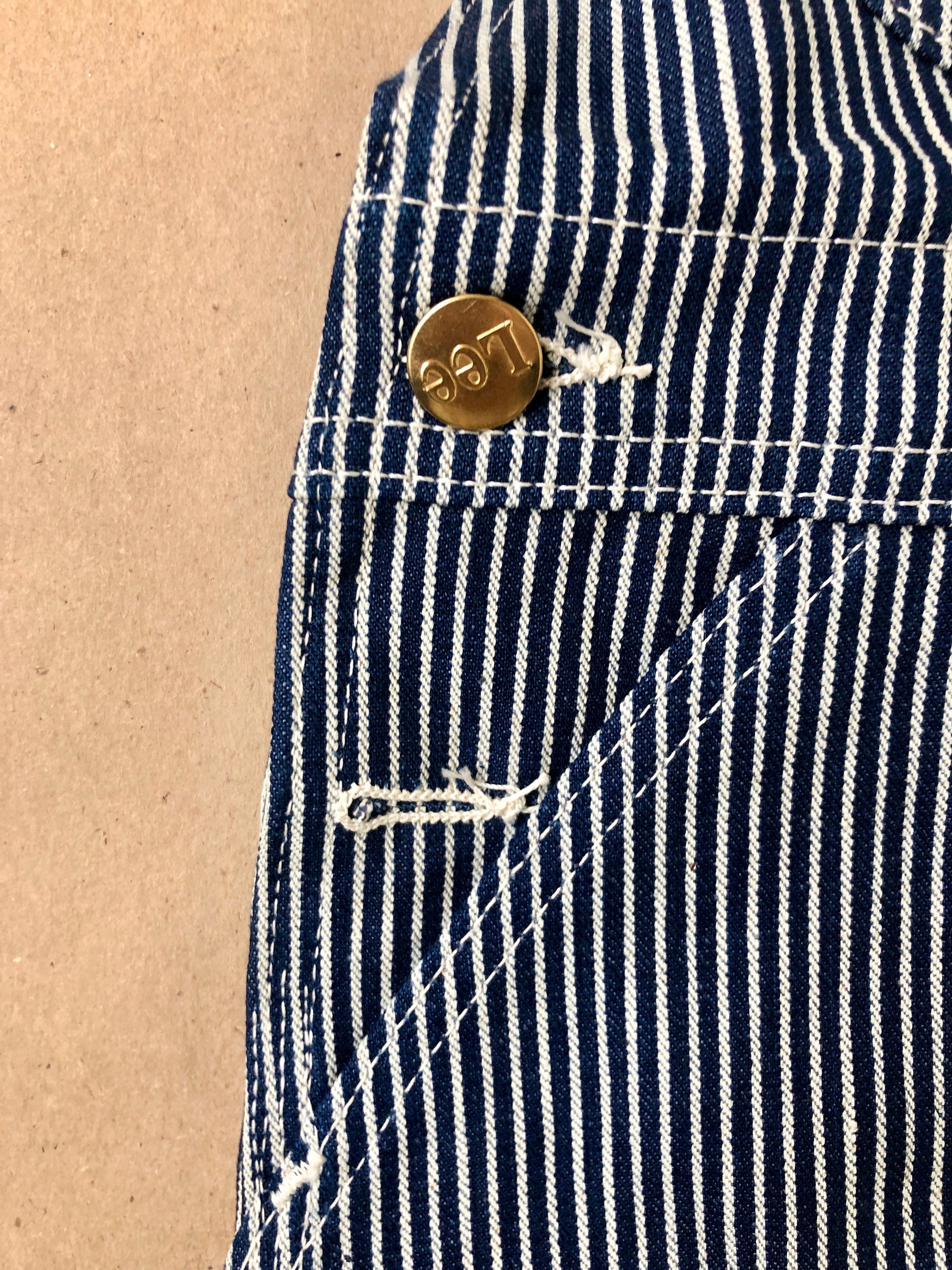 Lee Hickory Pinstripe Bib Overall Unisex Size XS W26 L34 Lee Hickory Pinstripe Bib Overall Unisex Size XS W26 L34